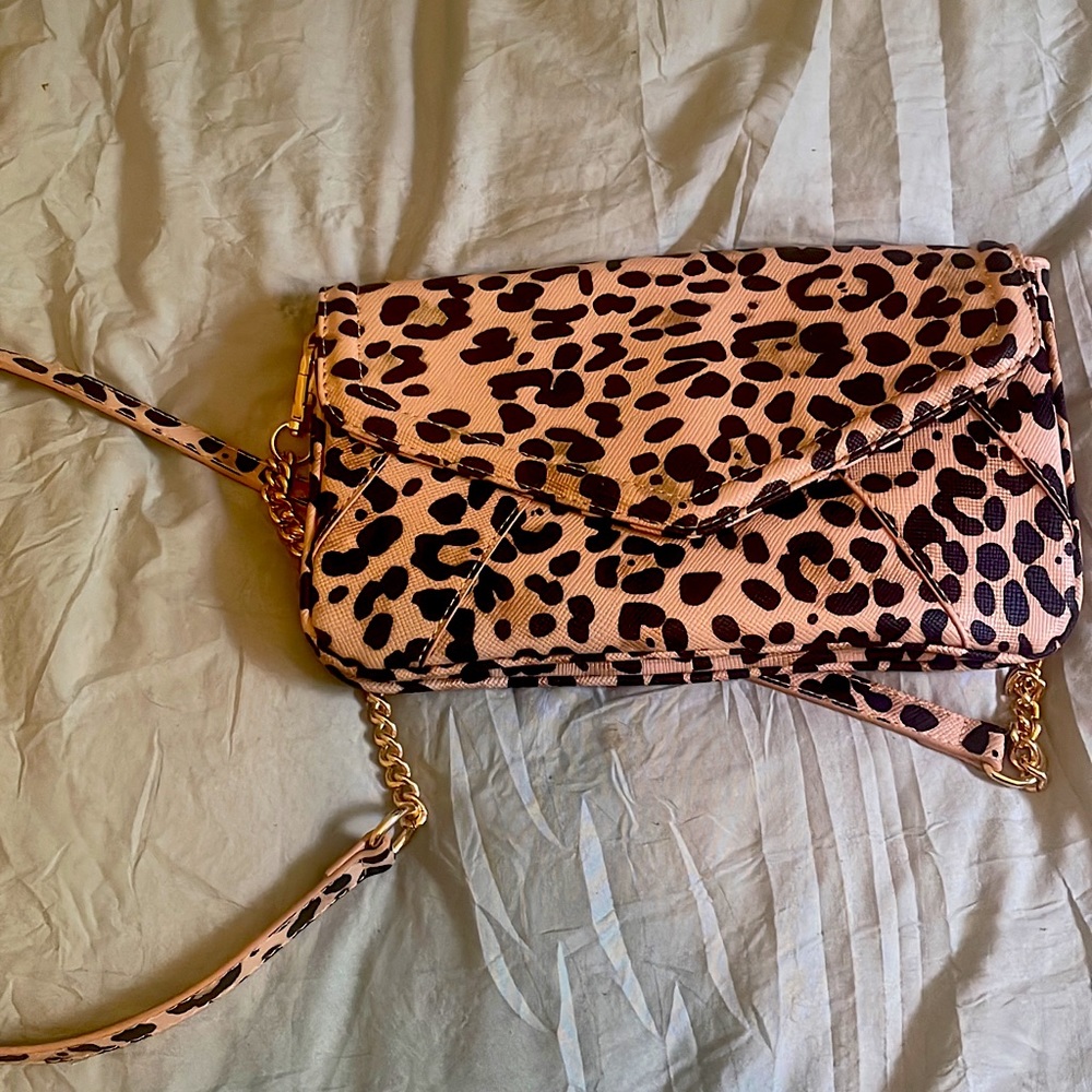 Cheetah crossbody purse